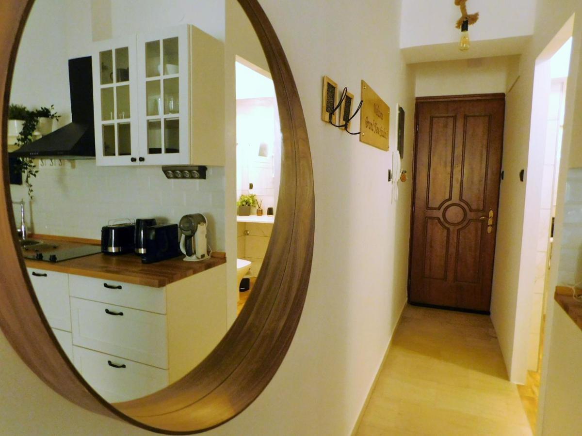 Apartment Brand New 3 *